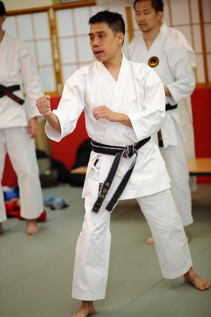 2012-03-11-Karate test 221 resized