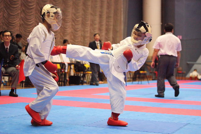 2012-04-28-Karate Contest039