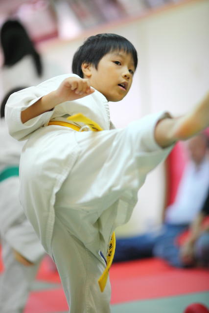 2009-10-11-Karate test 086 resize
