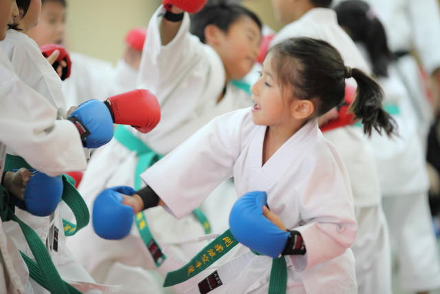 2009-10-11-Karate test 094 resize