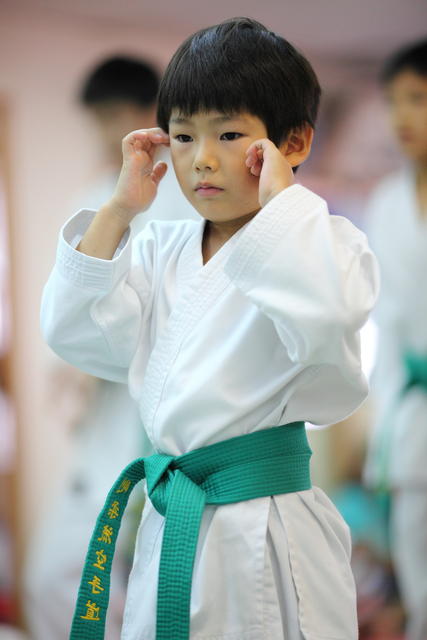 2009-10-11-Karate test 107 resize